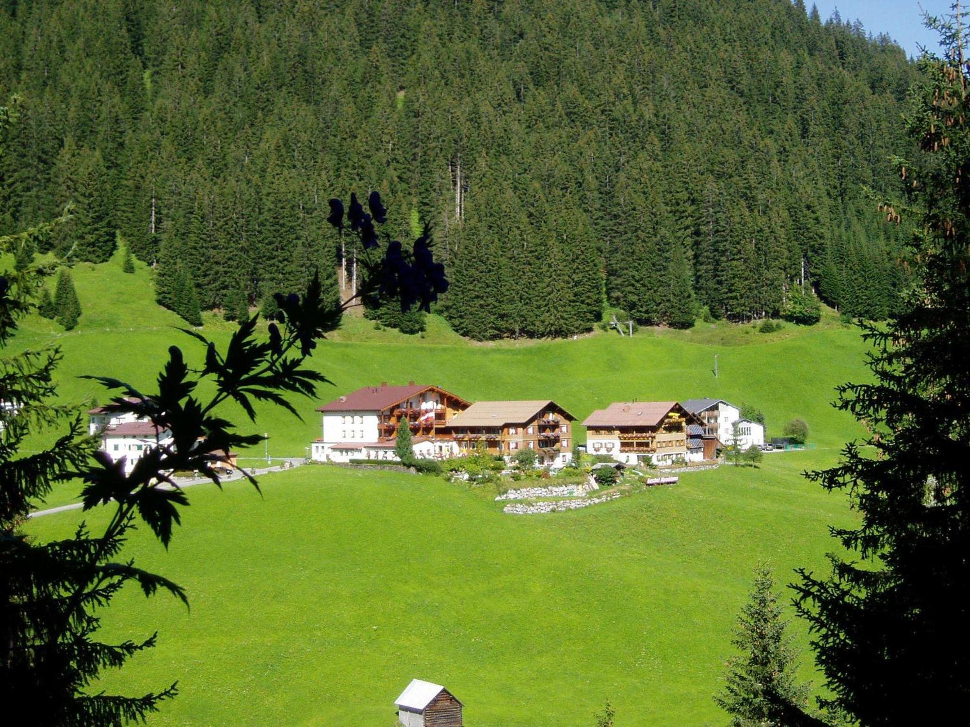 Hotel Alpenblume Damüls Exterior foto